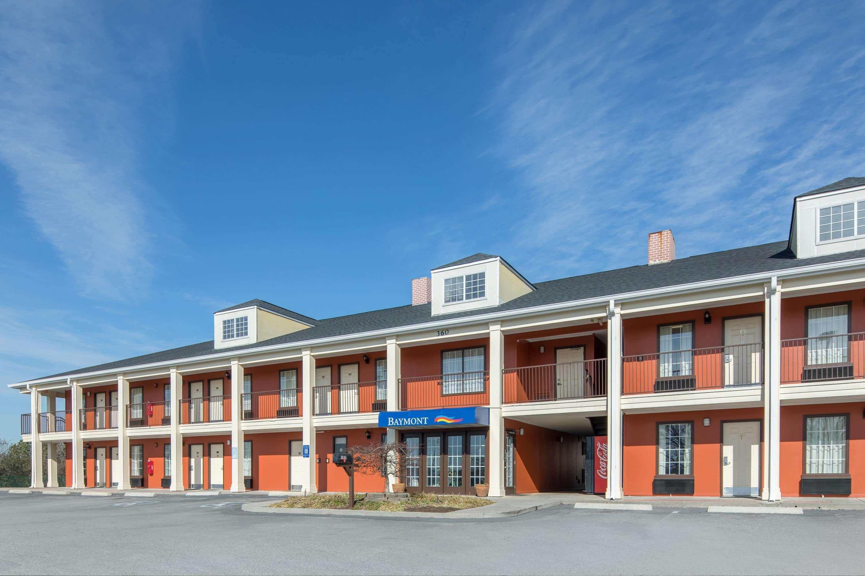 Baymont By Wyndham Cleveland Motel Buitenkant foto